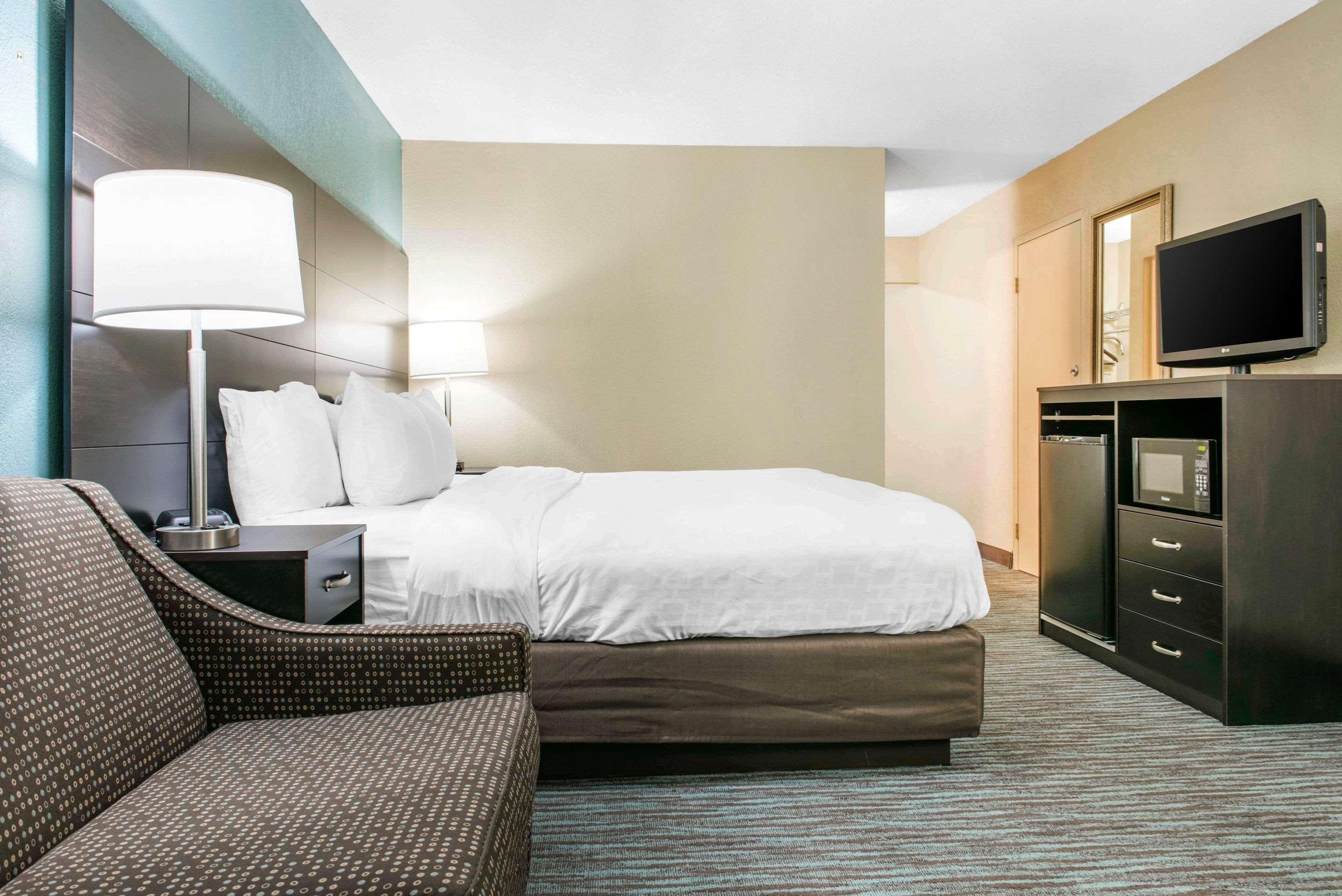 Quality Inn Dayton Airport Englewood Eksteriør bilde