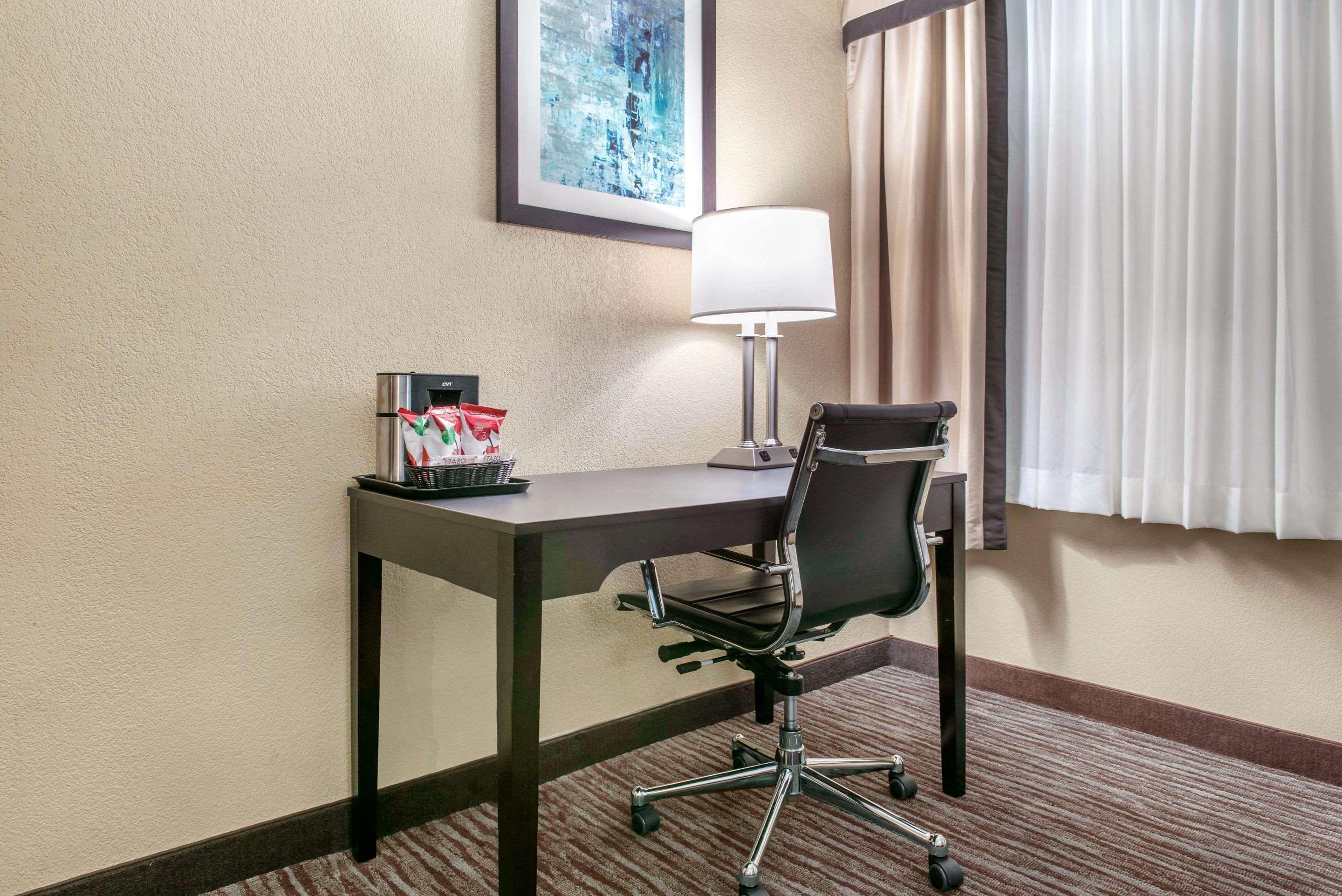 Quality Inn Dayton Airport Englewood Eksteriør bilde