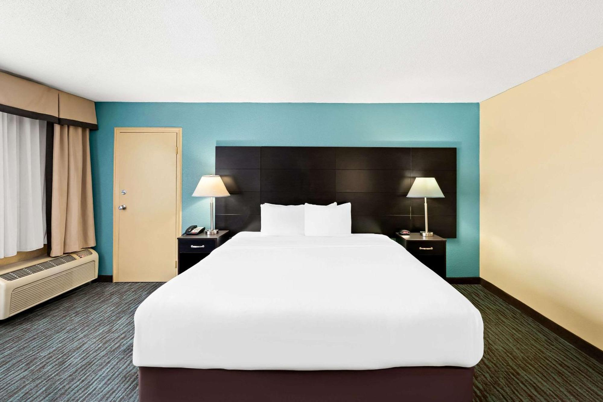 Quality Inn Dayton Airport Englewood Eksteriør bilde