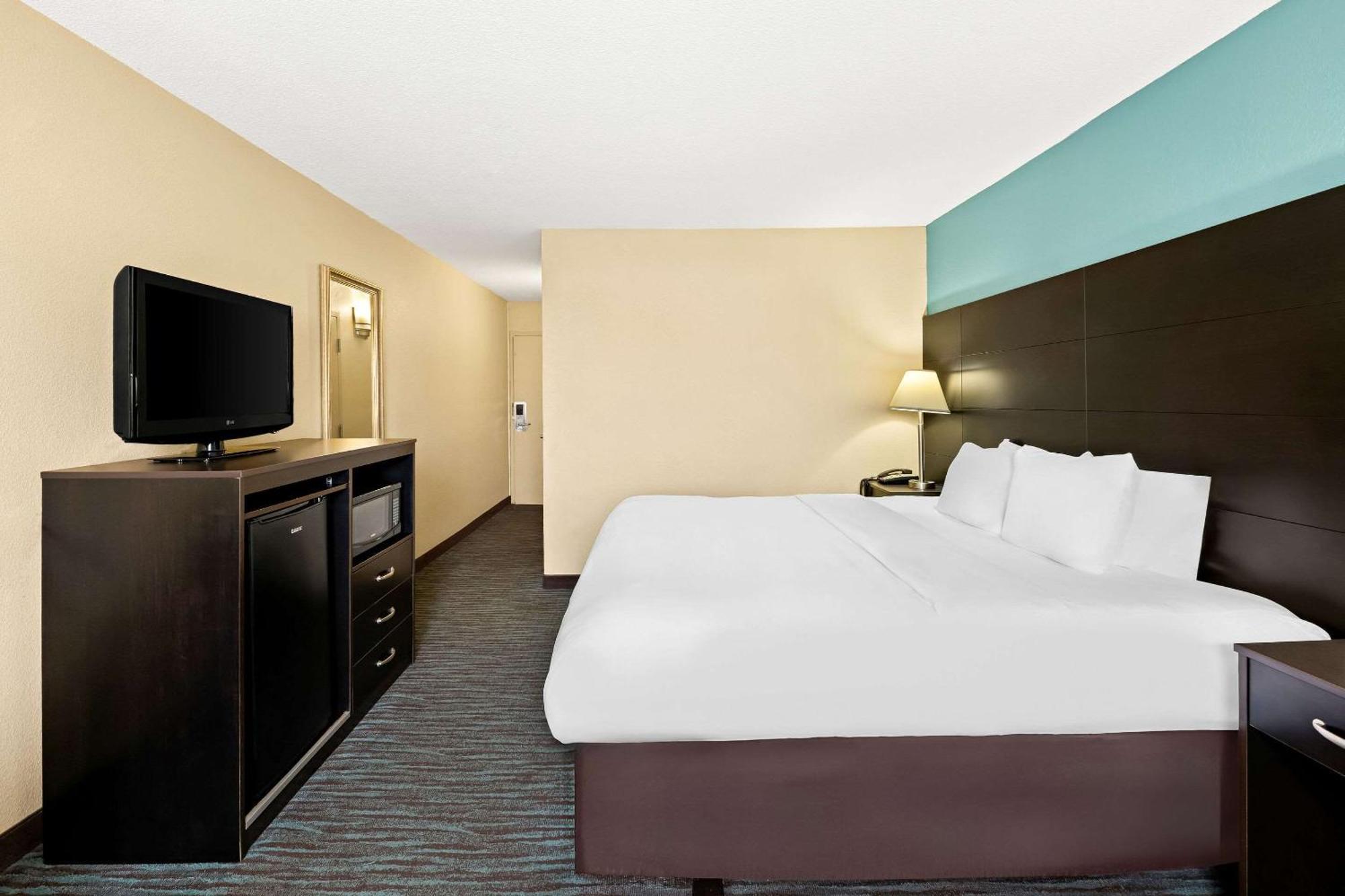 Quality Inn Dayton Airport Englewood Eksteriør bilde