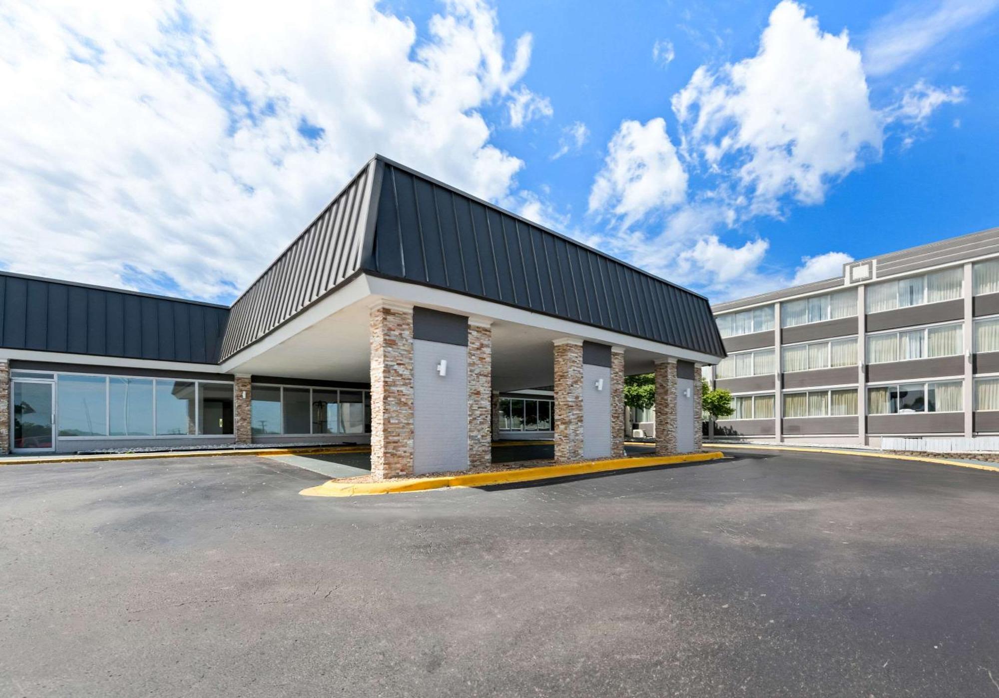 Quality Inn Dayton Airport Englewood Eksteriør bilde