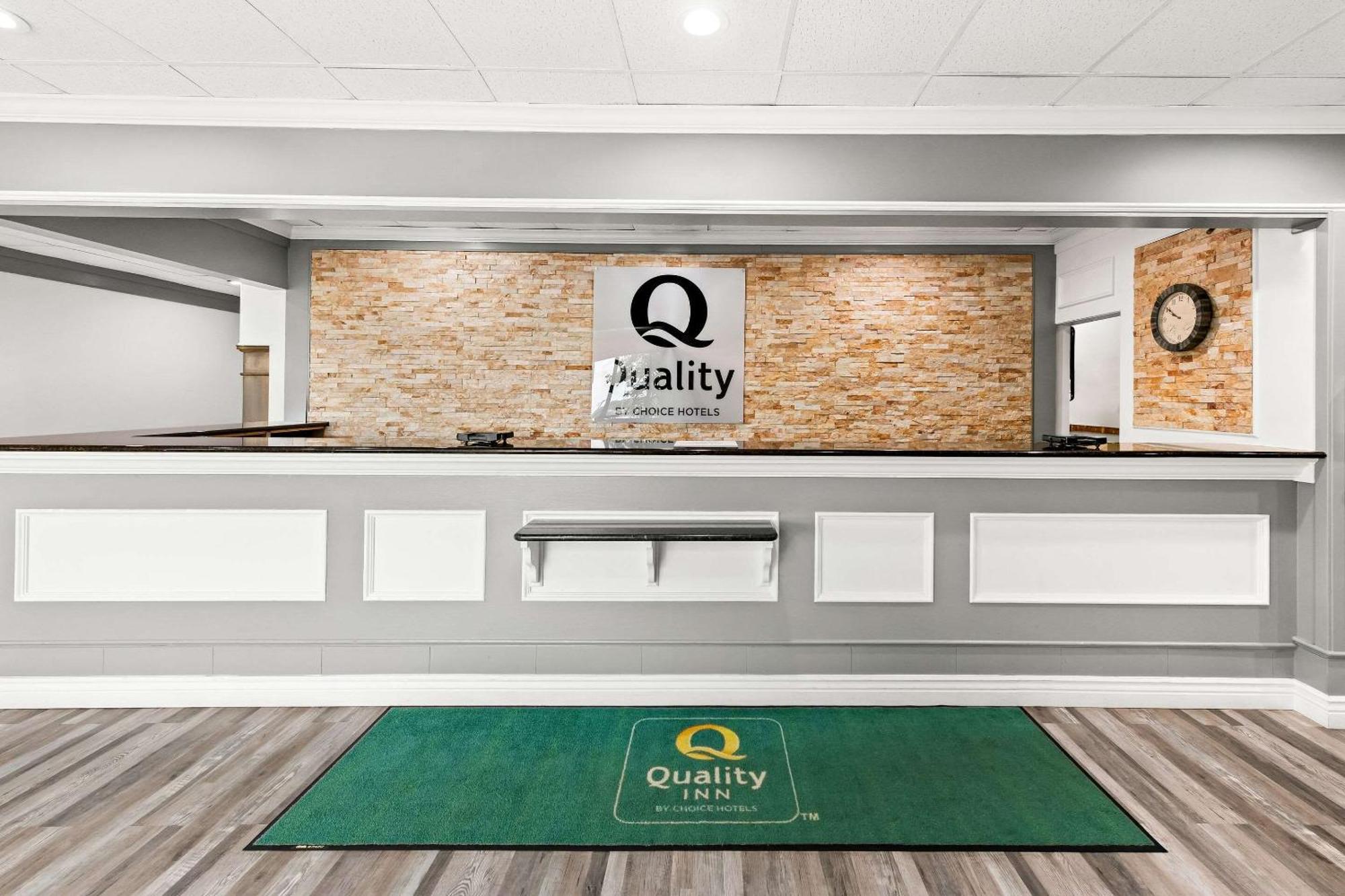Quality Inn Dayton Airport Englewood Eksteriør bilde